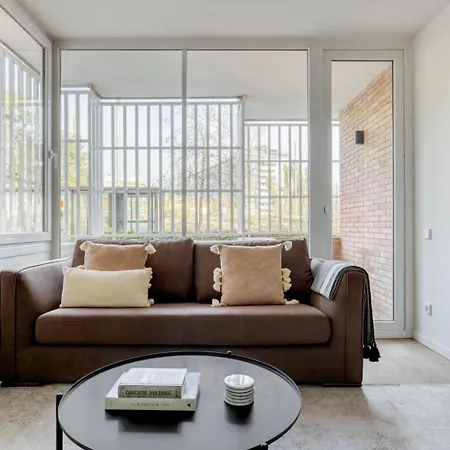 Blueground Sarria Doorman Newly Renovated Bcn-119 Apartamento *