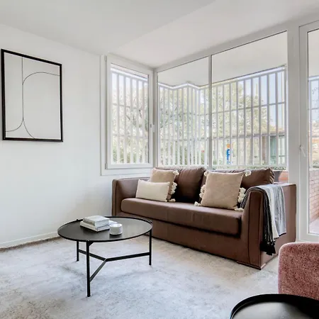 Blueground Sarria Doorman Newly Renovated Bcn-119 Apartamento *
